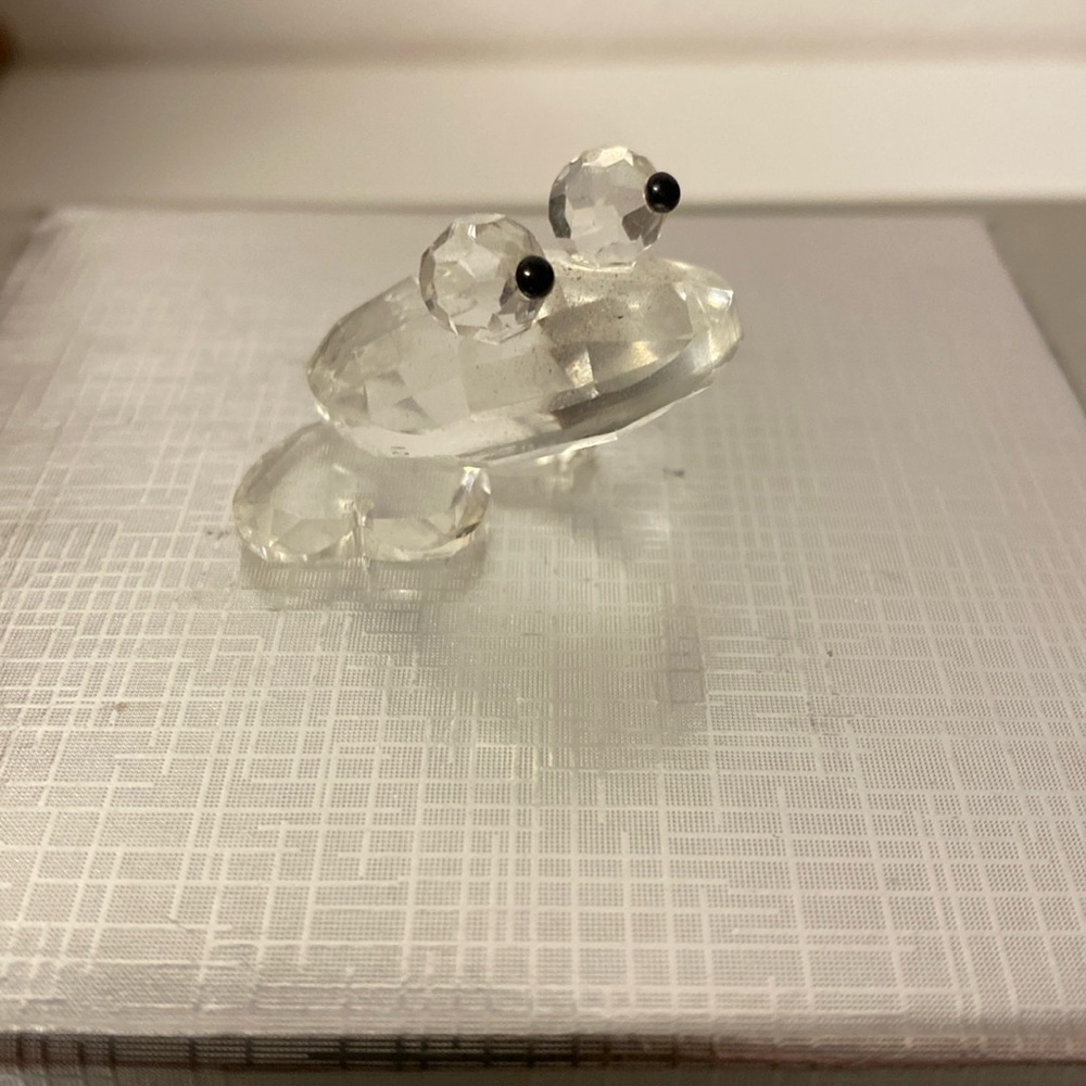 Crystal frog